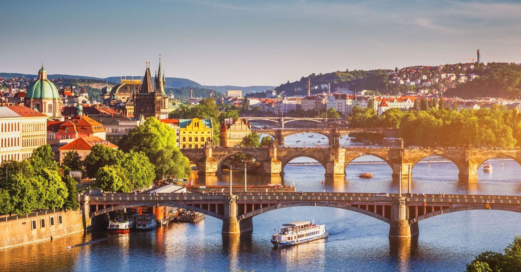 Чехія запустила цифрову кочову візу (Digital Nomad Visa)