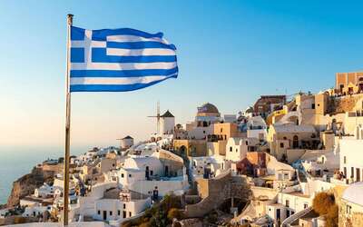 Golden Visa of Greece: How to Earn on Real Estate through Airbnb?
